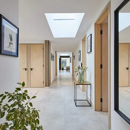 Sleeper - Sleeps 8 Prázdninový dům *