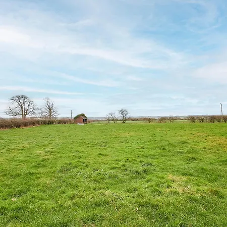 Holiday home Sleeper - Sleeps 8