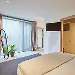 Sleeper - Sleeps 8 Nyaraló Scarborough