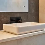 Sleeper - Sleeps 8