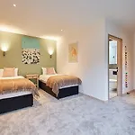 Sleeper - Sleeps 8