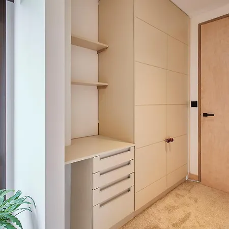 Hébergement de vacances Sleeper - Sleeps 8 *