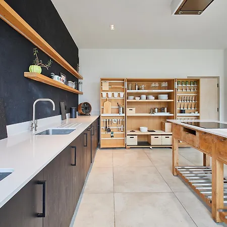 Sleeper - Sleeps 8 Hébergement de vacances
