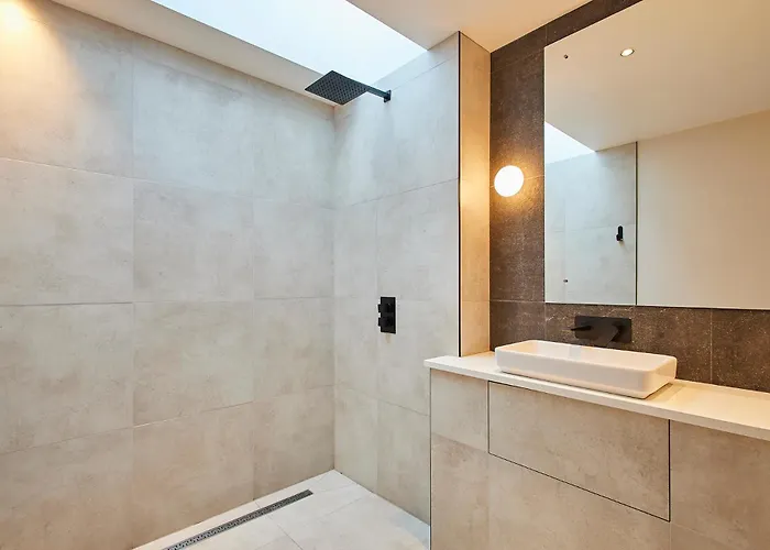 Nyaraló Sleeper - Sleeps 8 *